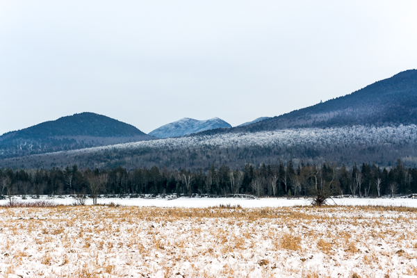 a mountain landscape in winter