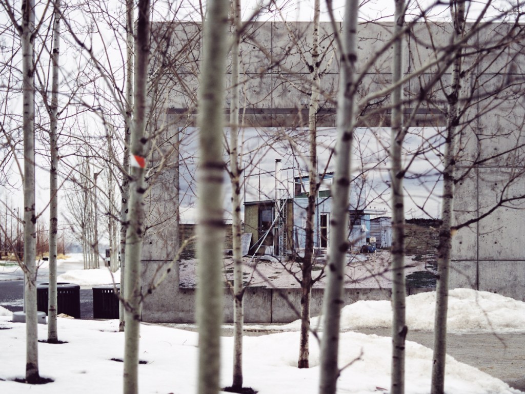 Images of the Toronto waterfront in the winter of 2018, shot on Cinestill 50D with a Bronica ETRSi, processed and scanned by Downtown Camera.