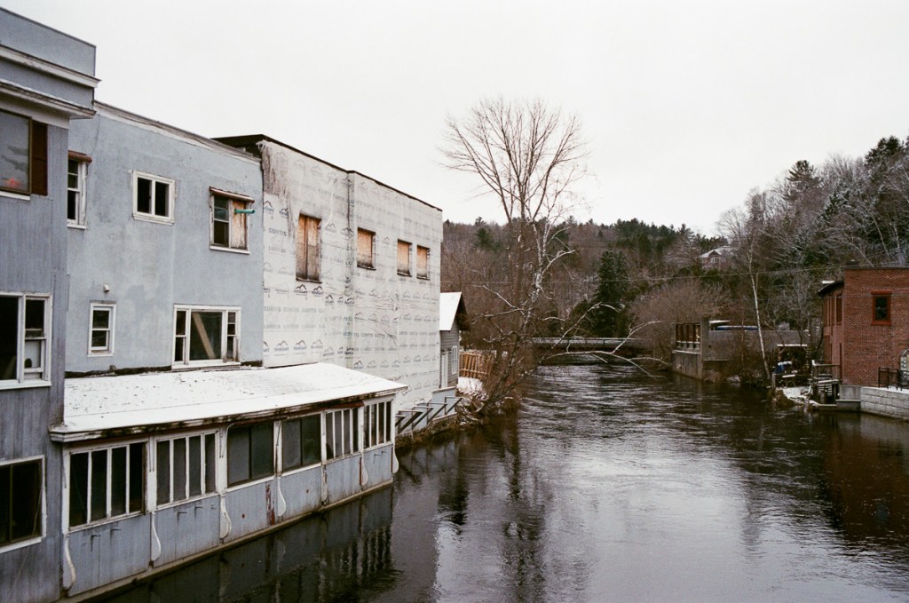 an image of the river in saranac lake new york